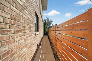 2145 N 77th Ct, Elmwood Park, IL 60707 - Photo 12