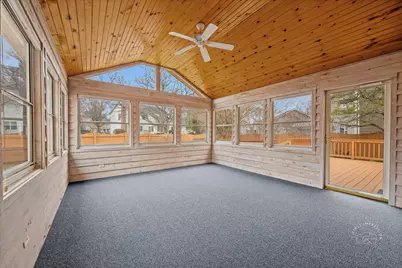 979 Millview Drive, Batavia, IL 60510 - Photo 12