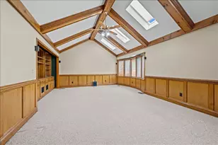 979 Millview Dr, Batavia, IL 60510 - Photo 16