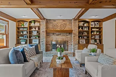 979 Millview Drive, Batavia, IL 60510 - Photo 4