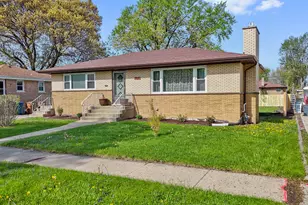 9520 Major Ave, Oak Lawn, IL 60453 - Photo 1
