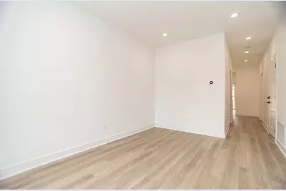 1723 W Pierce Avenue #2, Chicago, IL 60622 - Photo 4