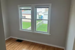 5537 N Luna Ave, Chicago, IL 60630 - Photo 10