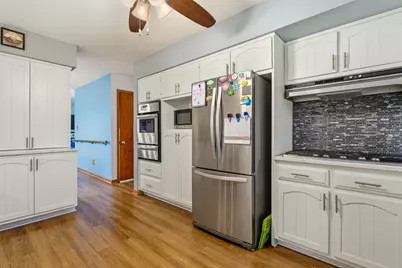 1017 Putnam Drive, Lockport, IL 60441 - Photo 6