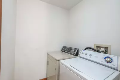 155 E Baker Street, Manteno, IL 60950 - Photo 26