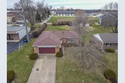 155 E Baker Street, Manteno, IL 60950 - Photo 2