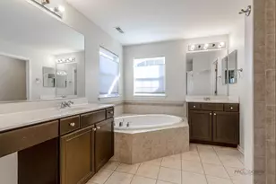 874 Savoy Ct, Lake Zurich, IL 60047 - Photo 30