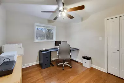 8512 W Crain Street, Niles, IL 60714 - Photo 18