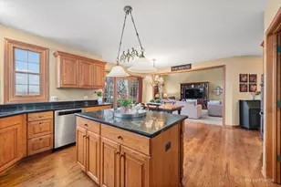 2941 Braemore Dr, West Chicago, IL 60185 - Photo 12