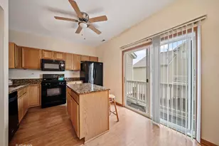 1702 Fieldstone Dr N, Shorewood, IL 60404 - Photo 8