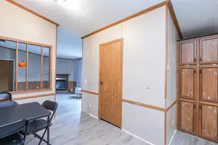 77 Berry Ln, Bourbonnais, IL 60914 - Photo 8