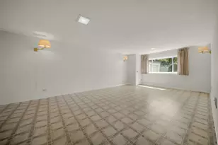 10125 S Komensky Ave, Oak Lawn, IL 60453 - Photo 16