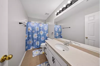 2546 W Autumn Drive, Round Lake, IL 60073 - Photo 32