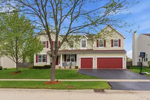 2546 W Autumn Dr, Round Lake, IL 60073 - Photo 4