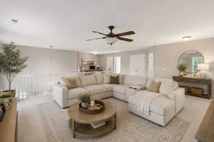 2546 W Autumn Dr, Round Lake, IL 60073 - Photo 20