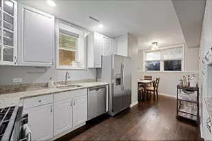 1714 W School St, Chicago, IL 60657 - Photo 12