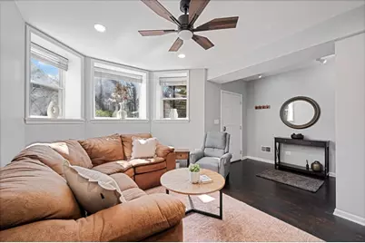1714 W School Street #1, Chicago, IL 60657 - Photo 6