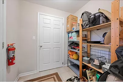 1714 W School Street #1, Chicago, IL 60657 - Photo 16