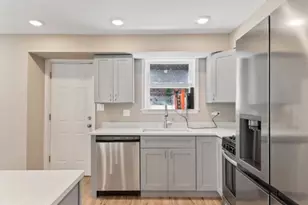 [Address not provided], Chicago, IL 60619 - Photo 4