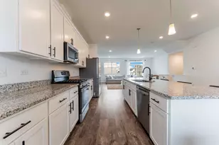 4429 Chelsea Mnr Cir, Aurora, IL 60504 - Photo 8