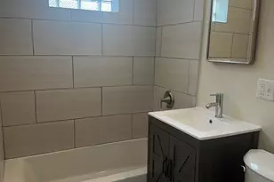 4118 N Western Ave, Chicago, IL 60618 - Photo 8