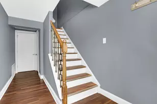 2035 Stanley Ct, Schaumburg, IL 60194 - Photo 4