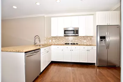 1801 W Diversey Parkway #18, Chicago, IL 60614 - Photo 10