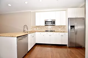 1801 W Diversey Pkwy, Chicago, IL 60614 - Photo 10