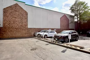 1801 W Diversey Pkwy, Chicago, IL 60614 - Photo 30