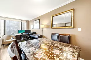 5455 N Sheridan Rd, Chicago, IL 60640 - Photo 8