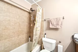 5455 N Sheridan Rd, Chicago, IL 60640 - Photo 16