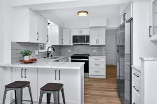 7624 W Ainslie St, Harwood Heights, IL 60706 - Photo 4