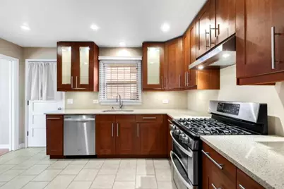 9320 S Michigan Avenue, Chicago, IL 60619 - Photo 8