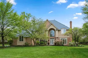 5152 Bridlewood Ln, Long Grove, IL 60047 - Photo 1