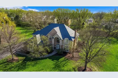 5152 Bridlewood Lane, Long Grove, IL 60047 - Photo 2