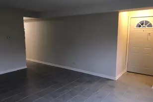 372 Yates Ave, Calumet City, IL 60409 - Photo 16