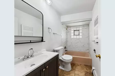 372 Yates Avenue, Calumet City, IL 60409 - Photo 8