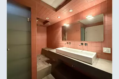 211 E Ohio Street #2707, Chicago, IL 60611 - Photo 18