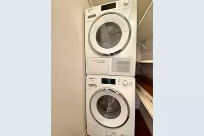 211 E Ohio Street #2707, Chicago, IL 60611 - Photo 26