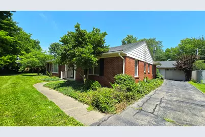 4 Lilac Lane, Centralia, IL 62801 - Photo 2