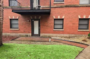 5948 S King Dr, Chicago, IL 60637 - Photo 2