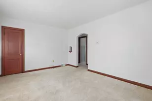 955 23rd Ave, Rock Island, IL 61201 - Photo 8