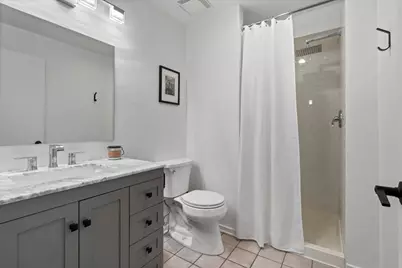 420 W Ontario Street #202, Chicago, IL 60654 - Photo 16