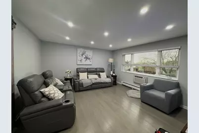 4209 Kolze Avenue #2S, Schiller Park, IL 60176 - Photo 2