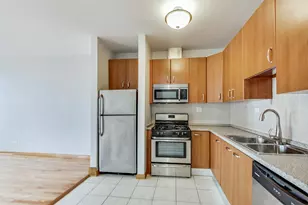 2032 W Division St, Chicago, IL 60622 - Photo 6