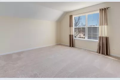 1800 Diamond Creek Lane, Aurora, IL 60503 - Photo 22