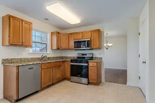 1800 Diamond Creek Ln, Aurora, IL 60503 - Photo 12