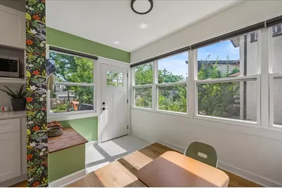 830 N Grove Avenue, Oak Park, IL 60302 - Photo 12