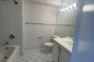 345 N La Salle Dr, Chicago, IL 60654 - Photo 12