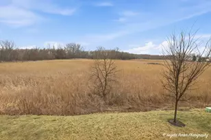 1213 Draper Rd, McHenry, IL 60050 - Photo 14